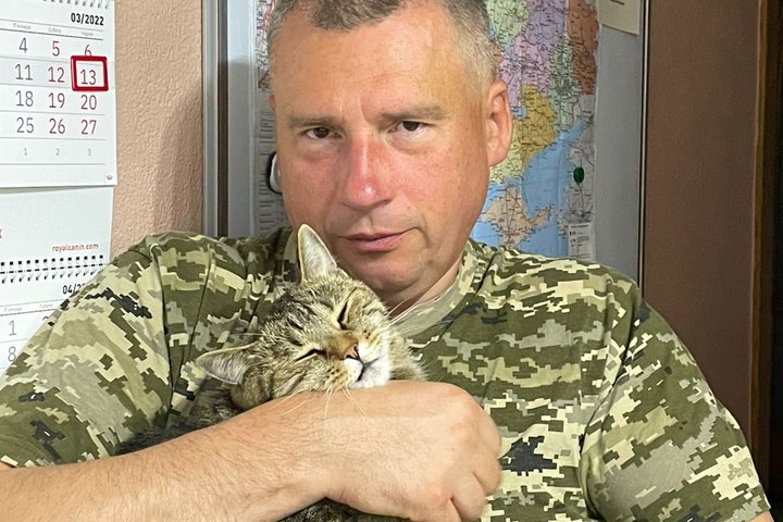 Зеленський вручив "Золоту зірку" родині захисника Харківщини