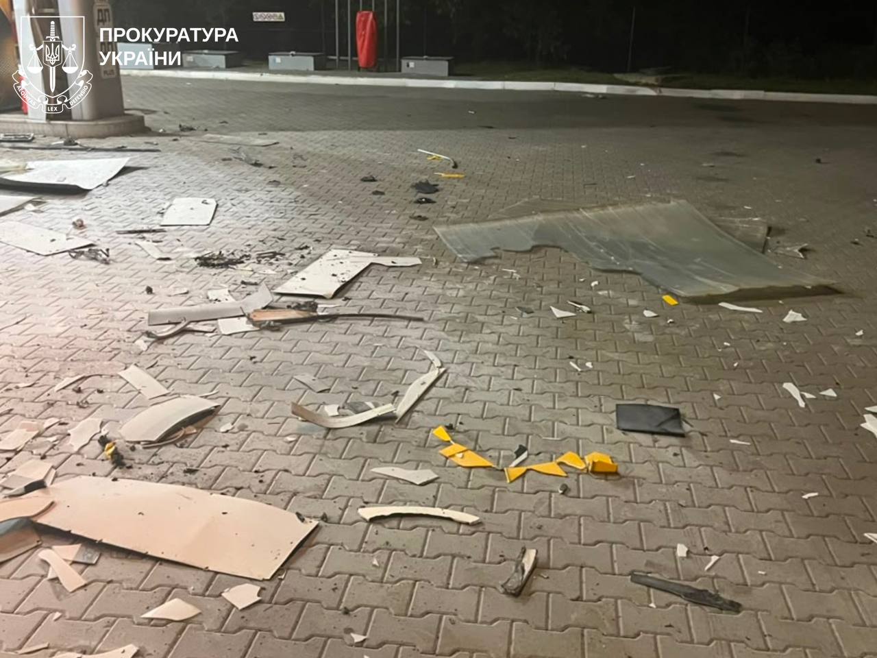 Російські безпілотники атакували четверту за добу заправку у Харкові
