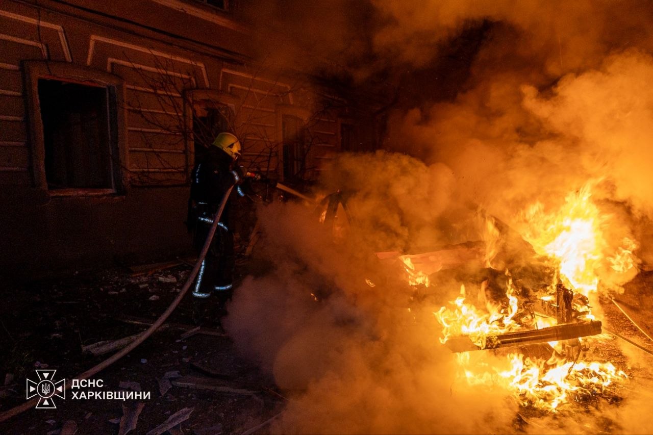 Двоє людей постраждали під час пожеж на Харківщині