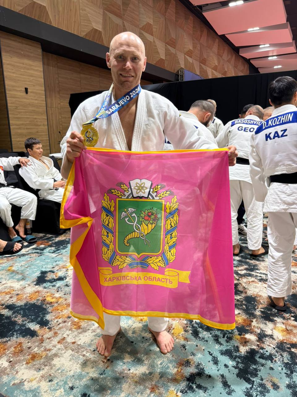 Руки не потисли: харківський чиновник переміг росіянина на чемпіонаті світу