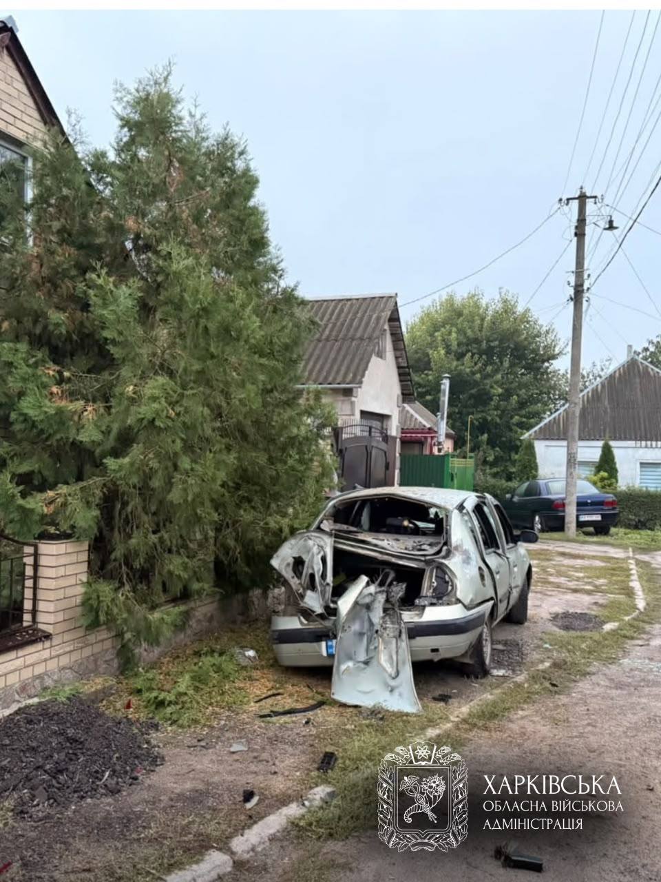 Росіяни обстріляли автівки та пошту на Харківщині