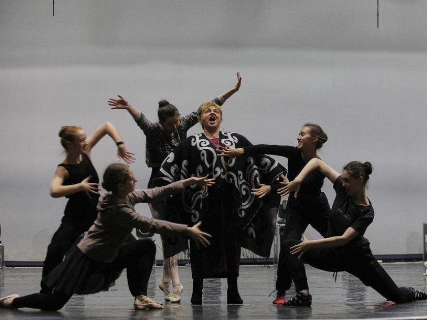 Как артисты ХНАТОБа готовятся к "Hello, musical". Фото: Сергей Козлов / KHARKIV Today