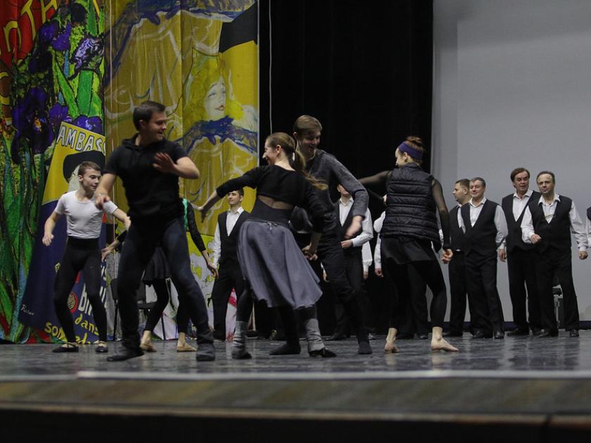 Как артисты ХНАТОБа готовятся к "Hello, musical". Фото: Сергей Козлов / KHARKIV Today