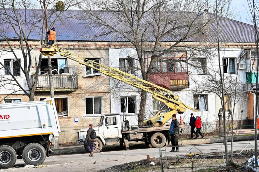 Як в Ізюмі долають наслідки ракетного удару