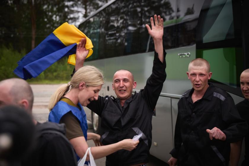 Обмін завершився: в Україну із російського полону повернули ще 303 оборонця