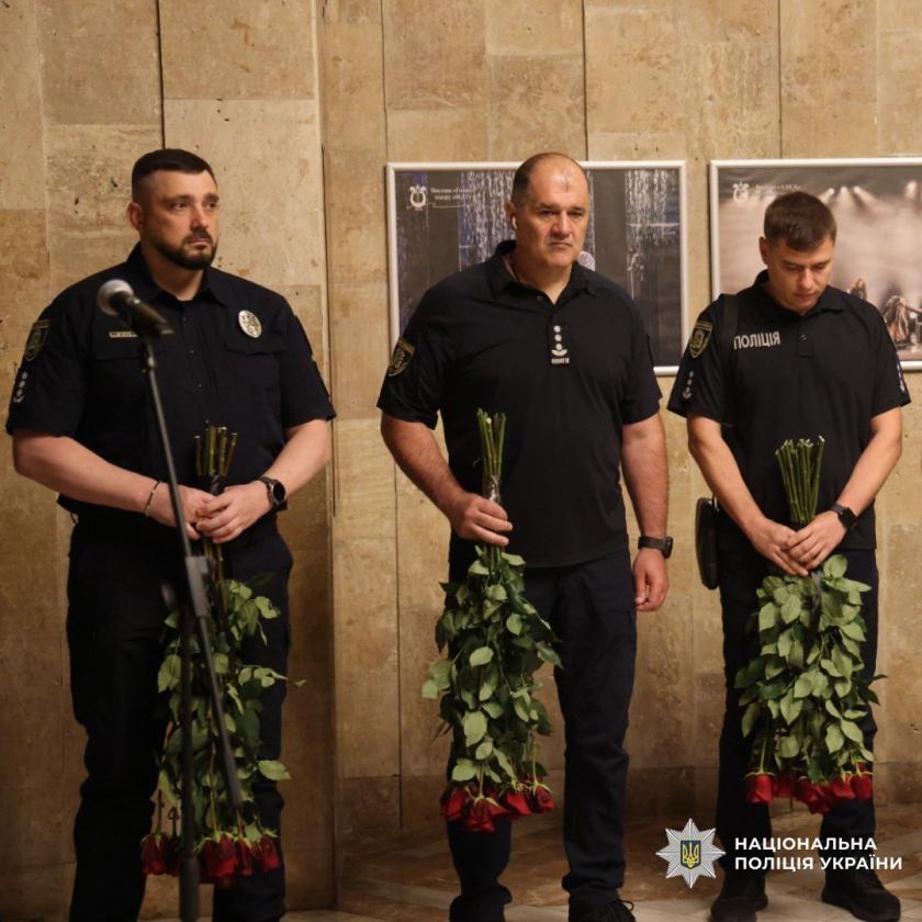 У Харкові попрощалися з поліцейським, що загинув на полі бою