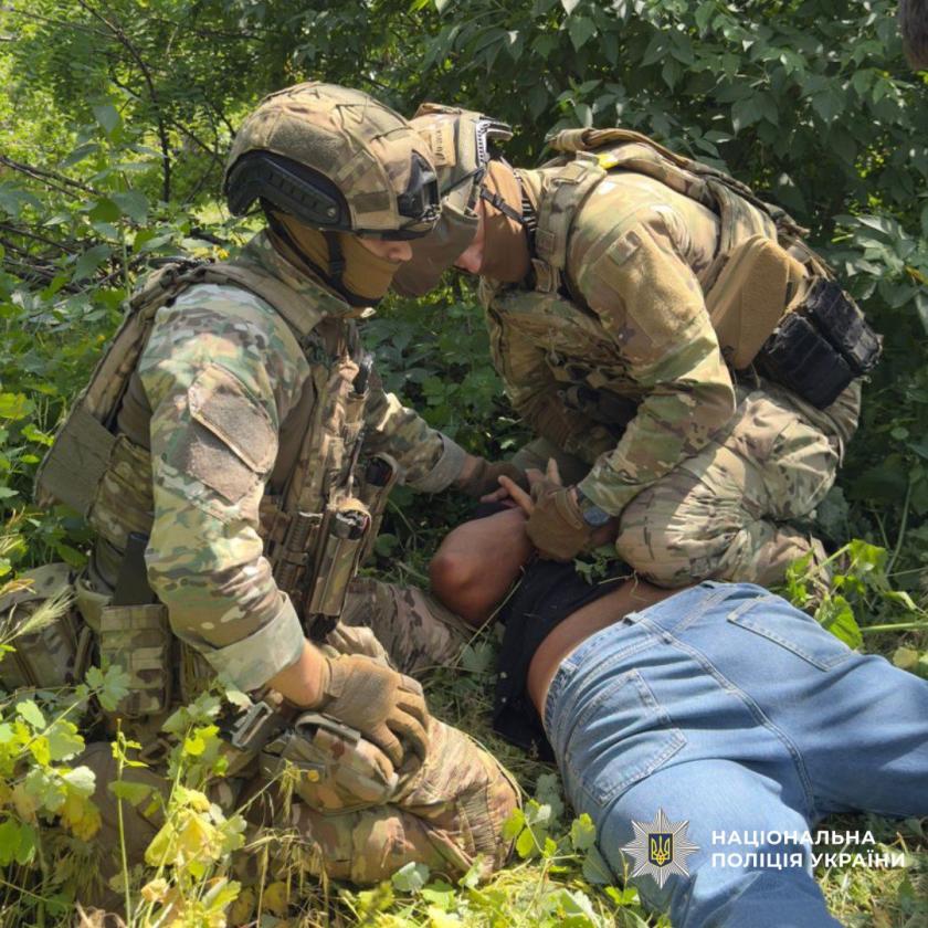 У Харківській області затримали банду здирників