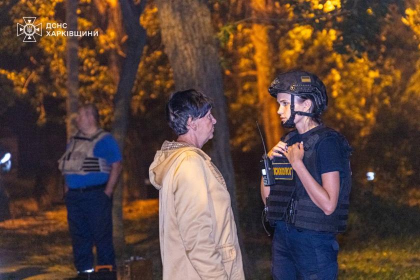 Комбінована атака росіян на Харків: постраждали троє рятувальників