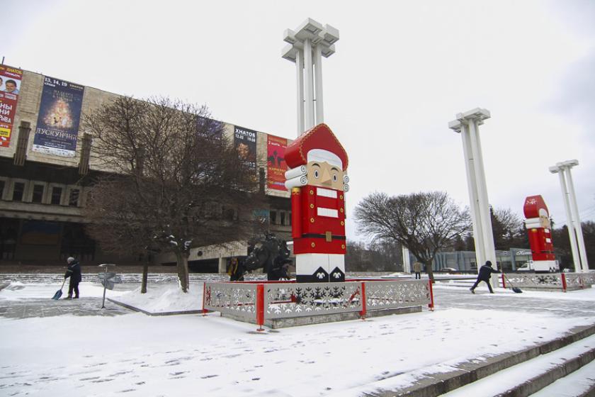 В Харькове выпал снег