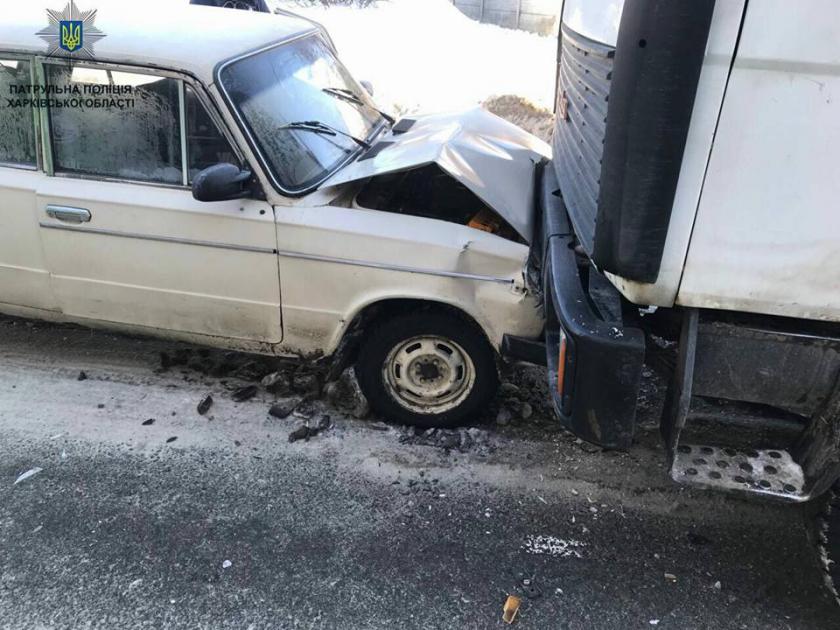 ДТП с маршруткой и грузовиковм. Фото: Патрульная полиция Харькова