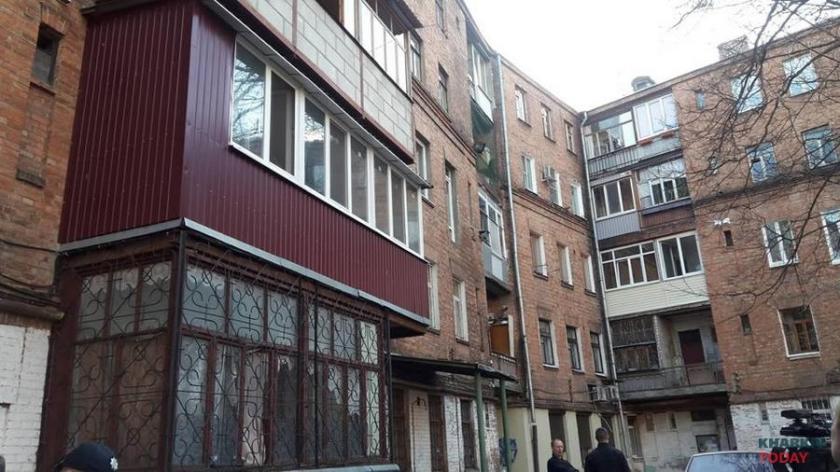 Во время стрельбы в центре Харькова пострадали двое людей