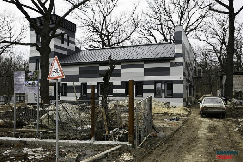 Деньги на строительство велоцентра давали несколько раз.