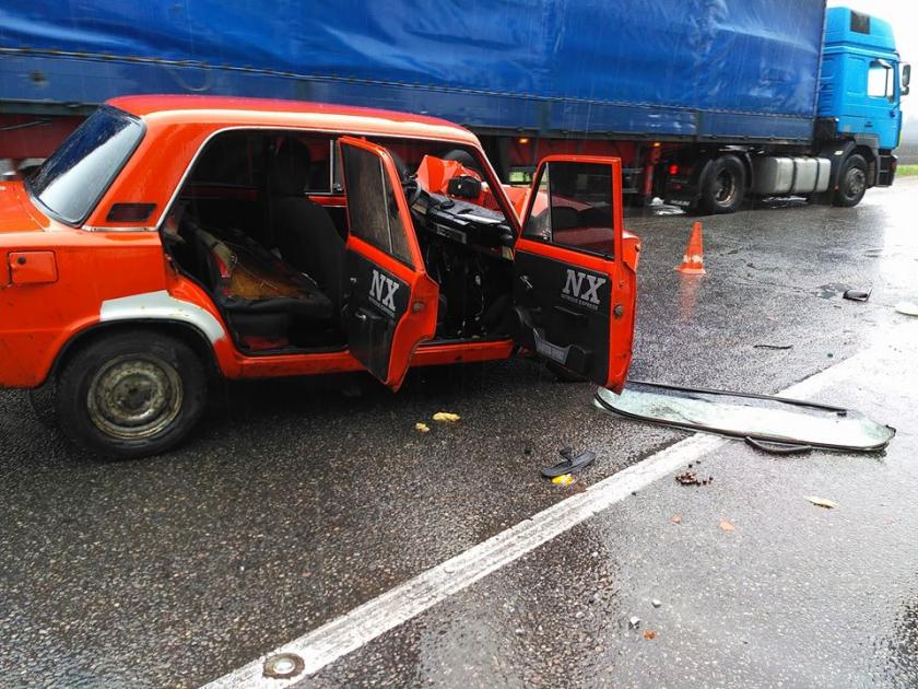 На окружной в ДТП пострадал мужчина. Фото: Надежда Тофан / facebook.com