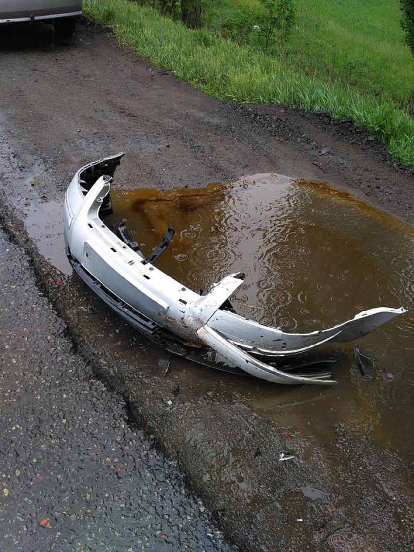 На окружной в ДТП пострадал мужчина. Фото: Надежда Тофан / facebook.com