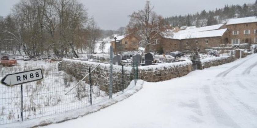 Францию накрыли мощные снегопады. Фото: twitter.com