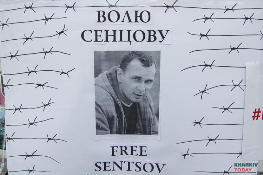 Сенцов находится в плохом состоянии.