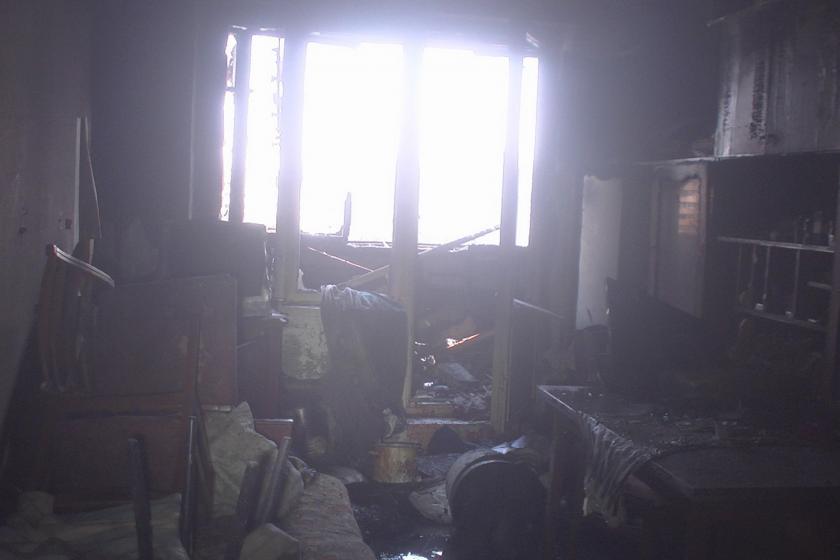 На Алексеевке пожар в 12-этажке. Фото: ГСЧС