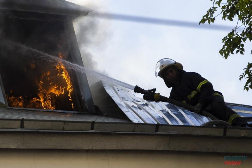 Произошло возгорание во время ремонтных работ. Фото: Константин Чегринский/KHARKIV Today