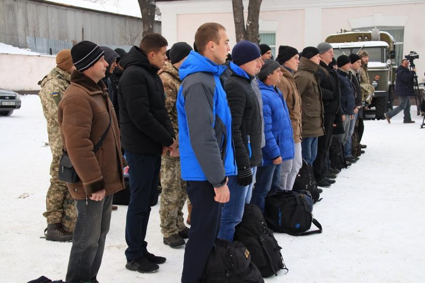 В Харьковской области формируют группы военных-резервистов
