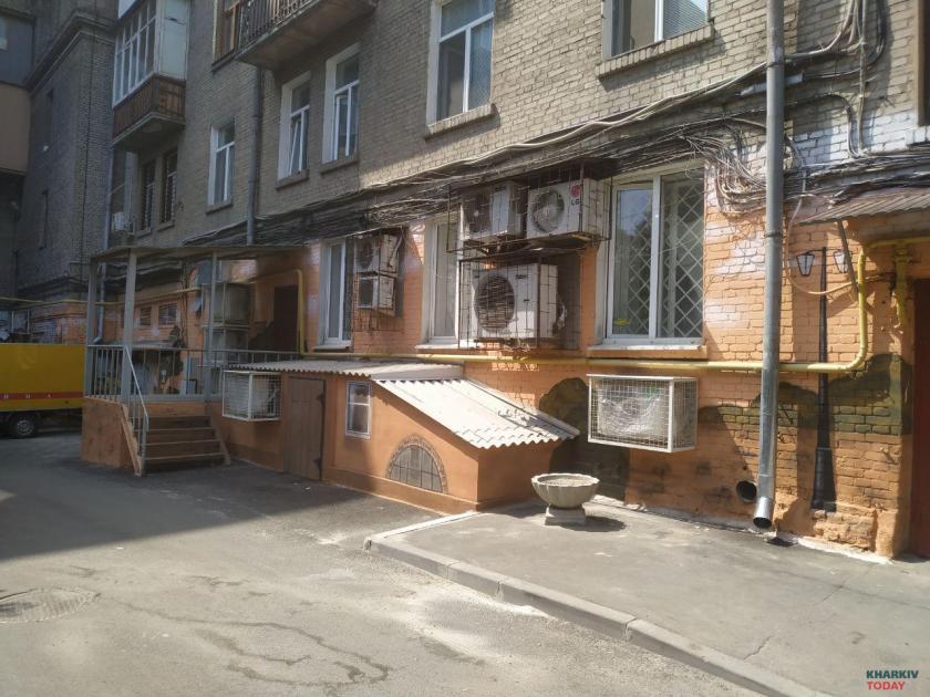 Двор на Московском проспекте реконструировали. Фото: KHARKIV Today