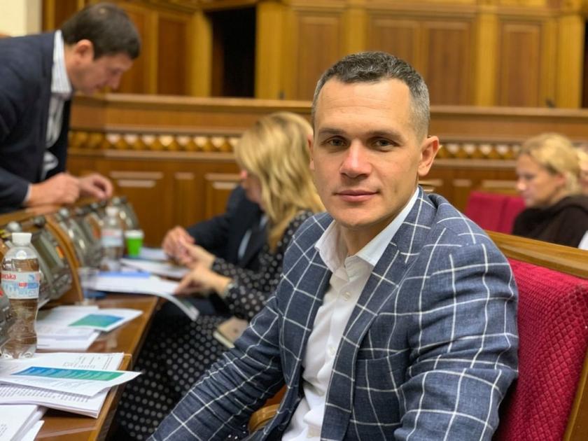 Алексей Кучер в Раде. Фото: Instagram / sluganarodu.kucher.179 Алексей Кучер в Раде. Фото: Instagram / sluganarodu.kucher.179