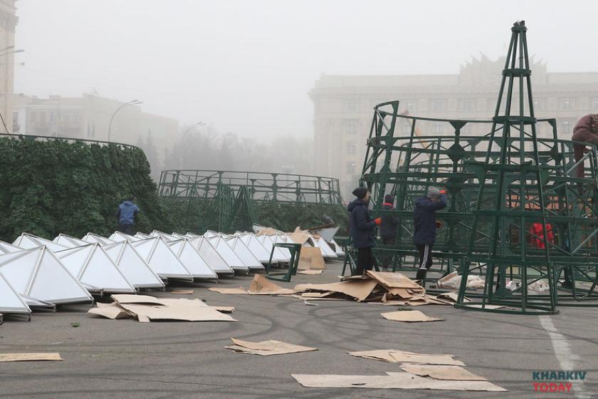 елка на площади Свободы. Фото: Сергей Козлов / KHARKIV Today