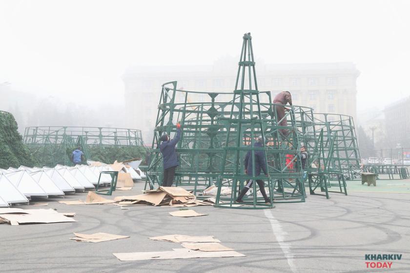 елка на площади Свободы. Фото: Сергей Козлов / KHARKIV Today