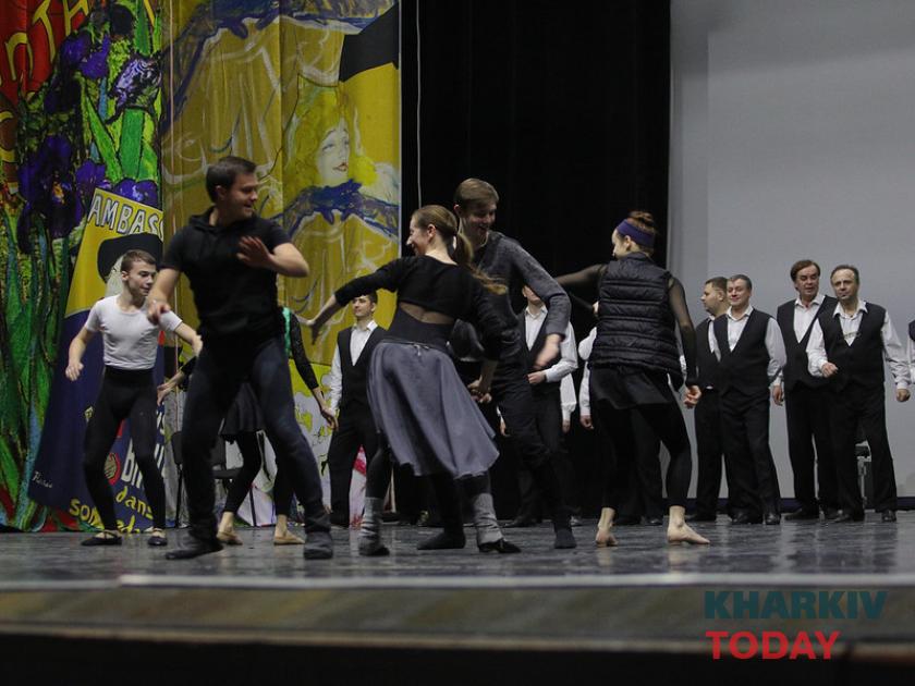 Как артисты ХНАТОБа готовятся к "Hello, musical". Фото: Сергей Козлов / KHARKIV Today