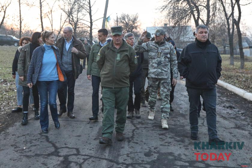 ООС, разведение войск, Донбасс, война. Фото: Сергей Козлов / KHARKIV Today