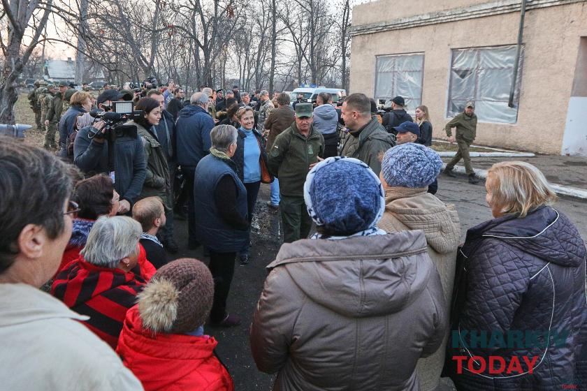 ООС, разведение войск, Донбасс, война. Фото: Сергей Козлов / KHARKIV Today