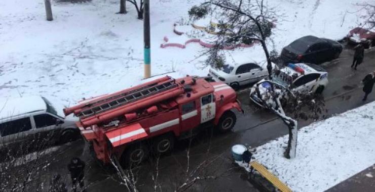 В пожаре на Салтовке погиб мужчина. Фото: ГСЧС в Харьковской области