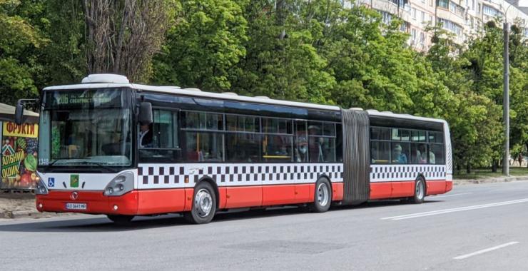 На маршрут у Харкові повернувся найдовший автобус