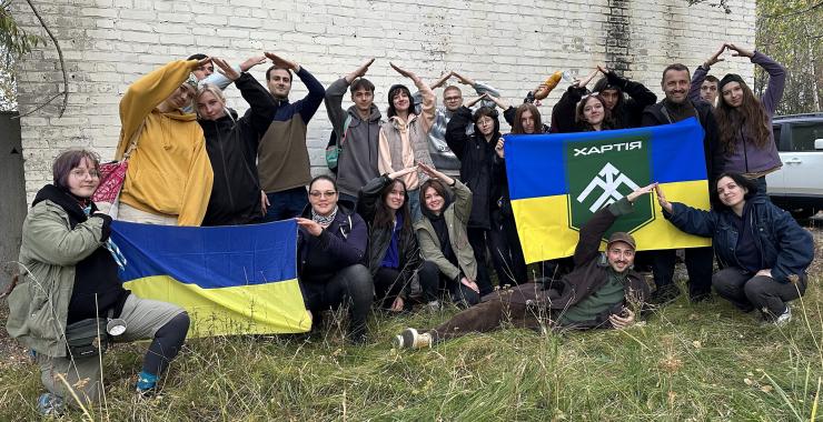 "Хартійці" і "БУР" законсервували будівлю, яку обстріляли росіяни