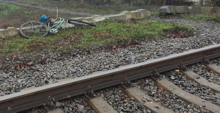 Літня жінка потрапила під потяг у Харківській області