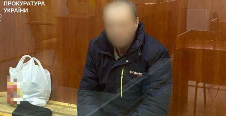 Житель Харківщини забив ногами до смерті власну матір