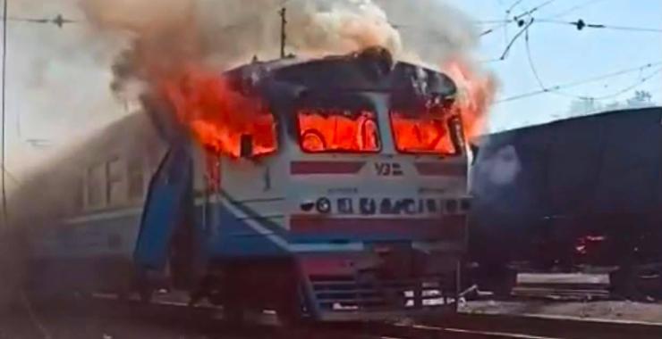 Жінка загинула внаслідок атаки на електричку на Харківщині