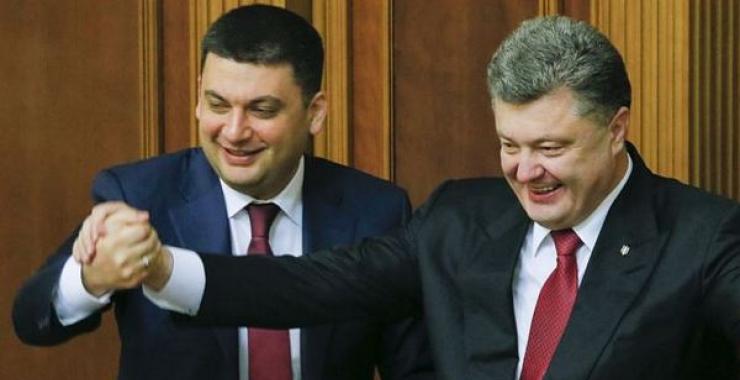 На счетах у Порошенко на 400 тысяч долларов меньше чем в прошлом году.