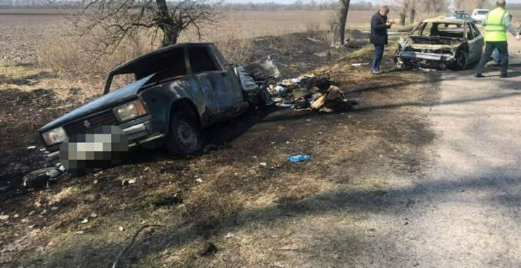 Злоумышленники обокрали автомобиль "Укрпочты", который вез пенсию. Фото: ГУНП в Киевской области