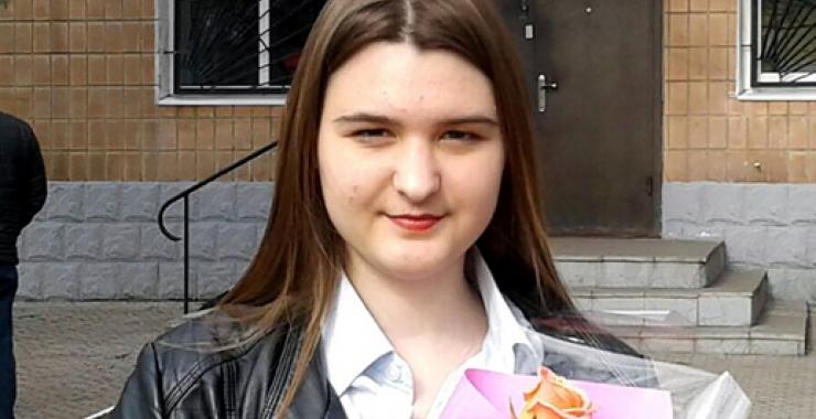 15-летняя школьница помогла спасти человека.