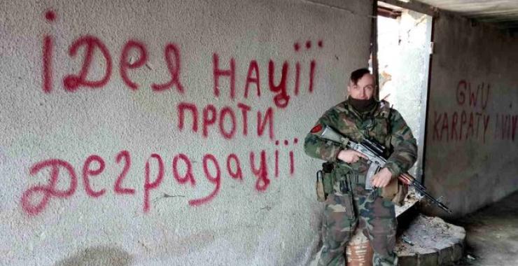 Виктор Дьяченко воевал под Счастьем и Марьинкой. Алексей Крютченко / Facebook