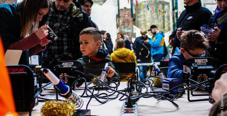 В Харькове пройдет ярмарка изобретателей. Фото: facebook.com/KharkivMiniMakerFaire