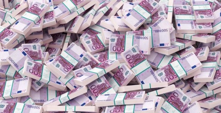 ЕС одобрил выделение Украине миллиарда евро. Фото: rs.img.com.ua