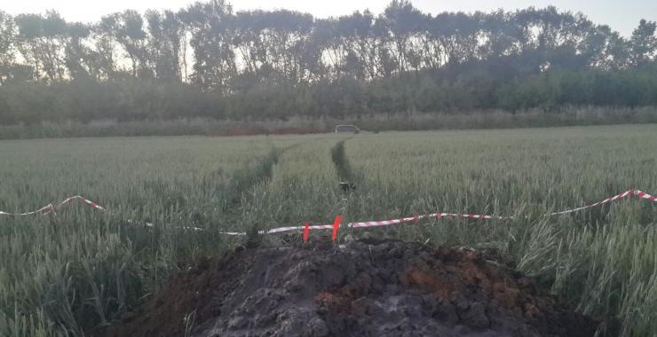 В Волчанском районе демонтировали незаконный трубопровод в Россию. Фото: ГПСУ