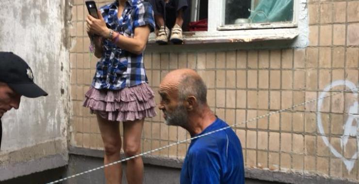 В Харькове многодетная мать шантажировала чиновников гибелью детей. Фото: Денис Дорожкин / Facebook