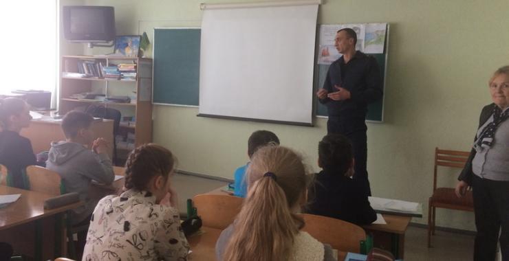 С 1 сентября в харьковских школах будут проводить уроки пожарной безопасности.