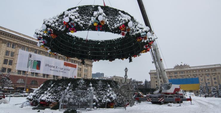 На площади Свободы ограничат транспортное движение. Фото: KHARKIV Today