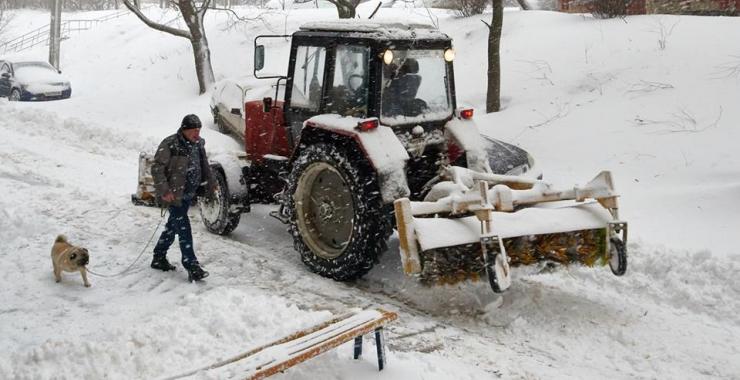 Метель обрушилась на Харьков около двух часов ночи. Фото: KHARKIV Today.