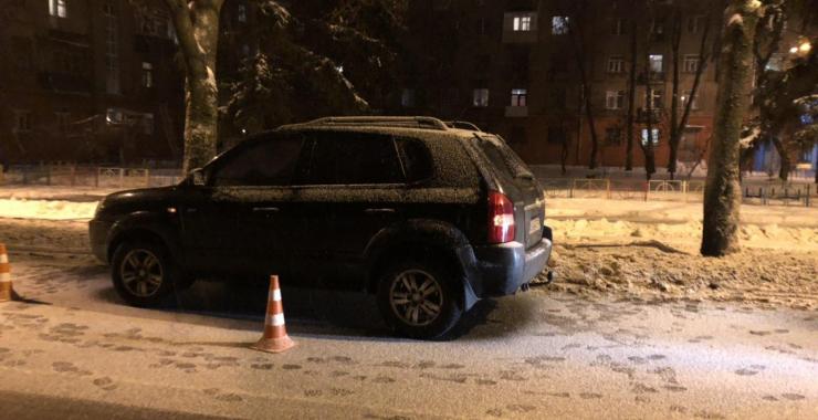 В Индустриальном районе водитель сбил двух людей на пешеходном переходе. Фото: ГУ НП в Харьковской области