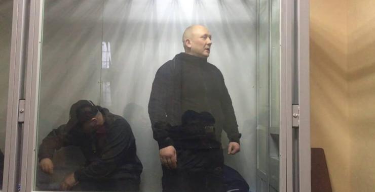 Обвиняемый в теракте у Дворца спорта Дворников (справа) объявил голодовку. Фото: Олег Головков / Fscebook