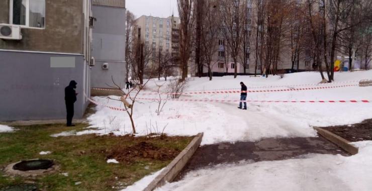 39-летний полицейский получил ранения в области головы и шеи. Фото ГУНПУ